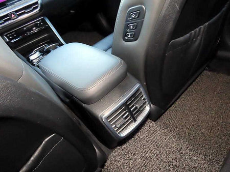 Kia K5 — photo 16