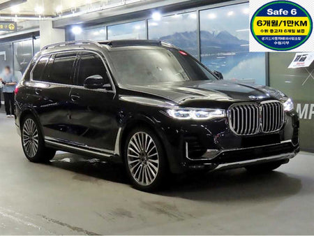 BMW X7 — photo 01