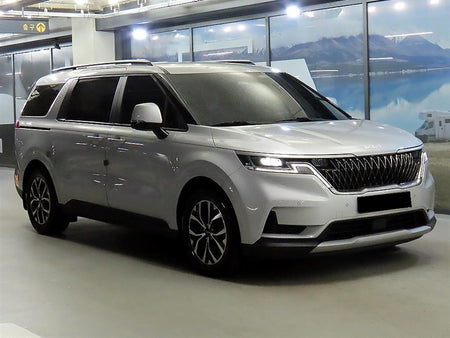 Kia Carnival — photo 01