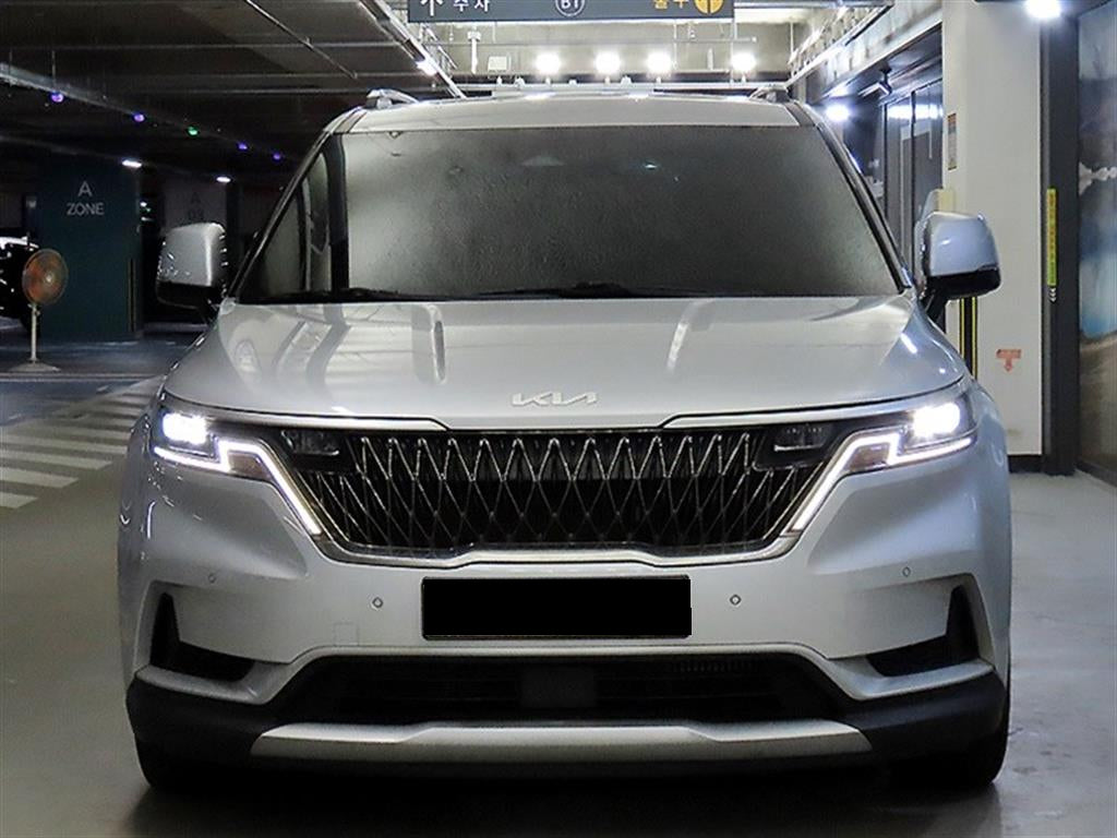 Kia Carnival — photo 02