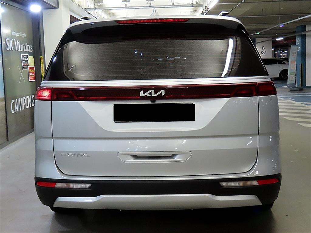 Kia Carnival — photo 05