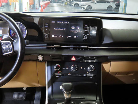 Kia Carnival — photo 11