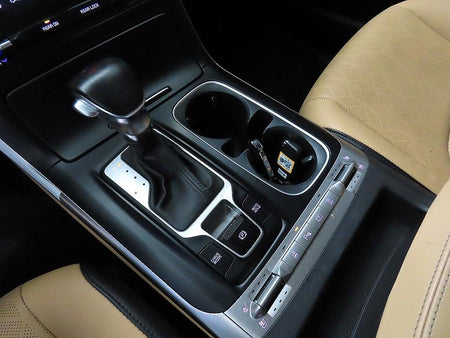 Kia Carnival — photo 12