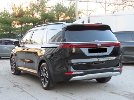 Kia Carnival — photo 03