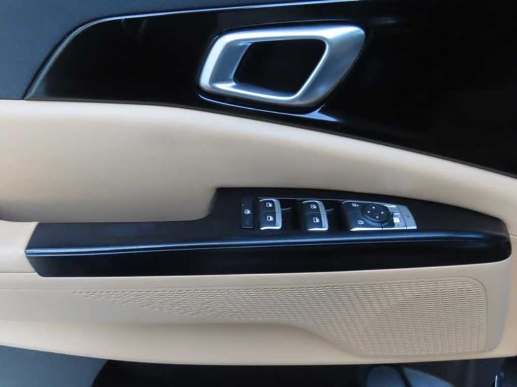 Kia Carnival — photo 07