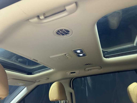 Kia Carnival — photo 12