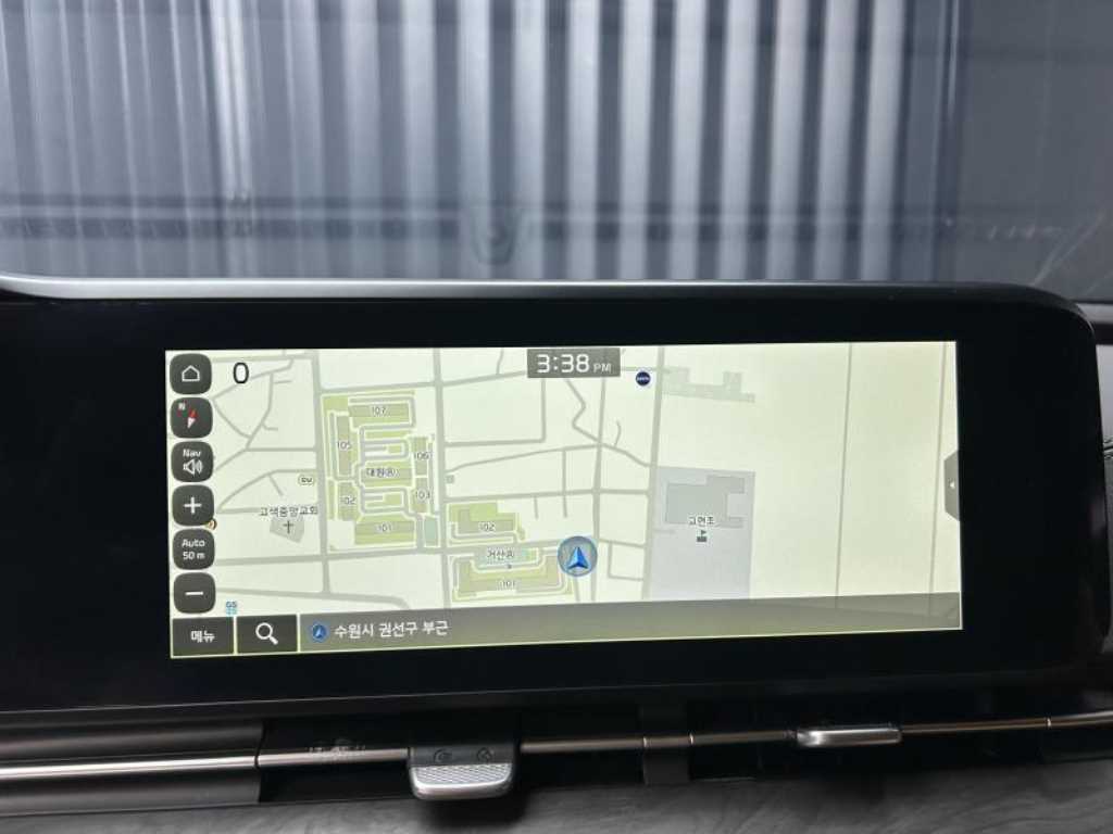 Kia Carnival — photo 13