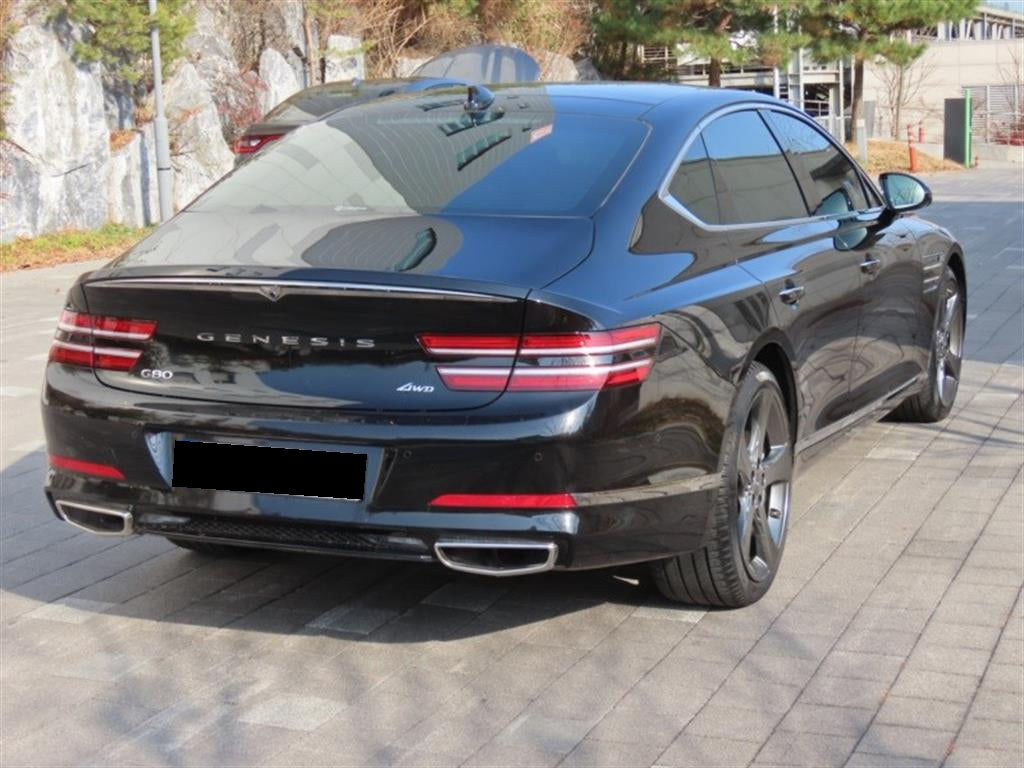 Genesis G80 — photo 03