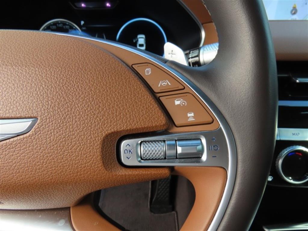 Genesis G80 — photo 11