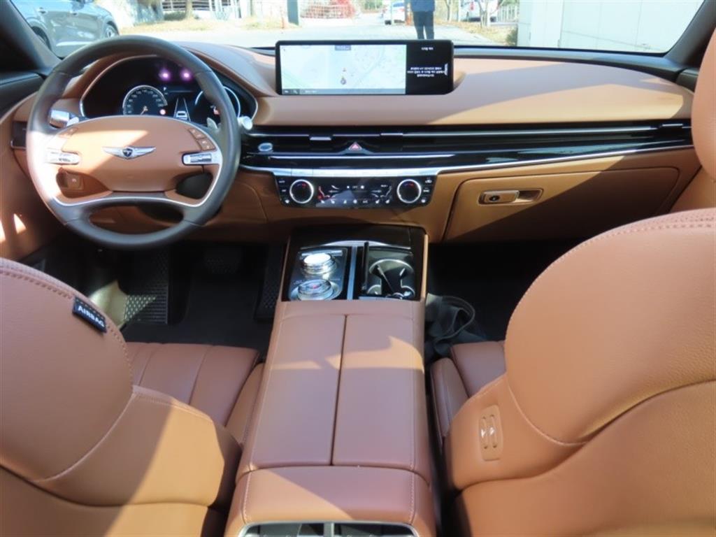 Genesis G80 — photo 15