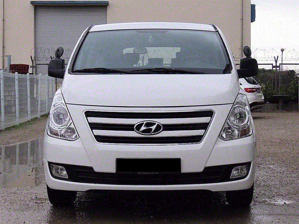 Hyundai Starex — photo 01