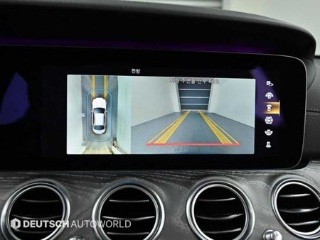 Mercedes-Benz E-Class — photo 15