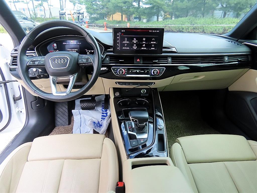 Audi A4 — photo 07