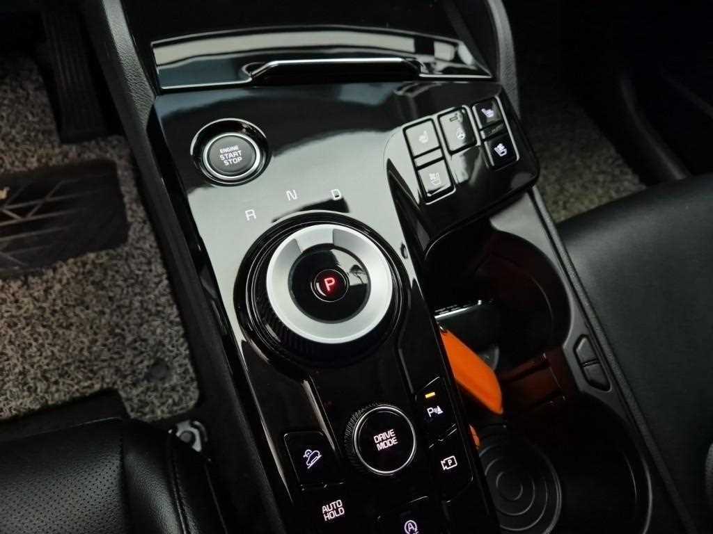Kia Sportage — photo 08