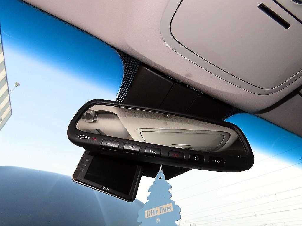 Kia K9 — photo 16