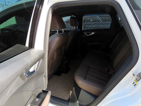 Audi Q4 e-tron — photo 06