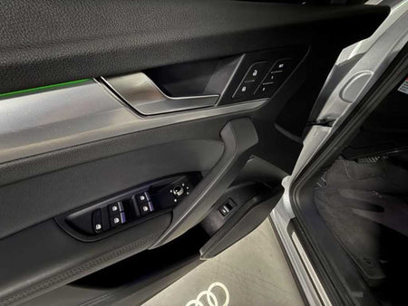 Audi Q5 — photo 11