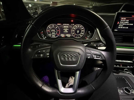 Audi Q5 — photo 14