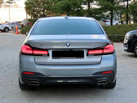 BMW 5-Series — photo 04
