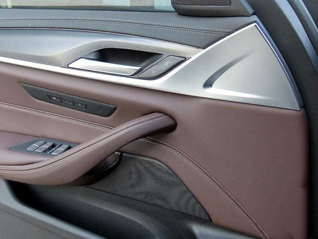 BMW 5-Series — photo 12