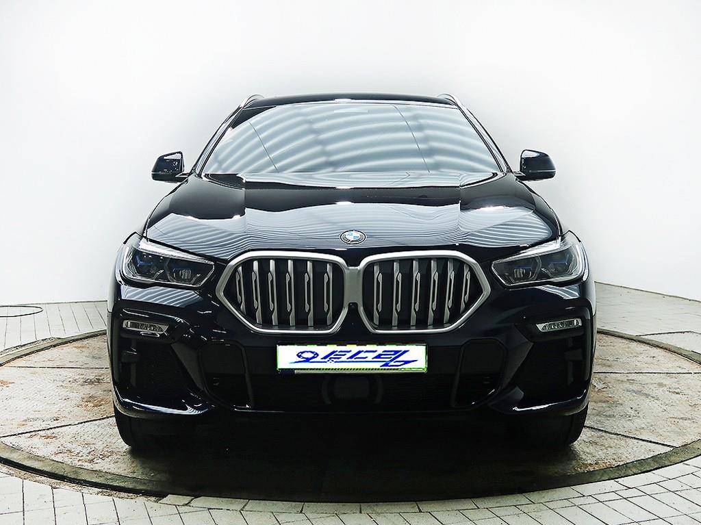 BMW X6 — photo 01