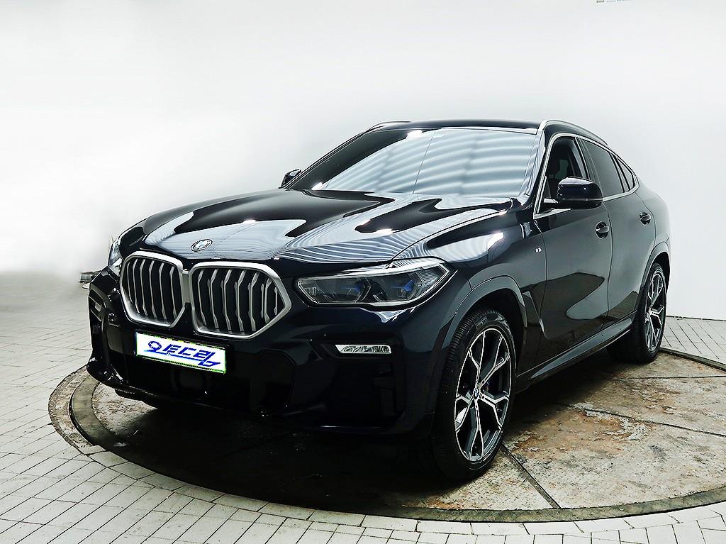 BMW X6 — photo 02
