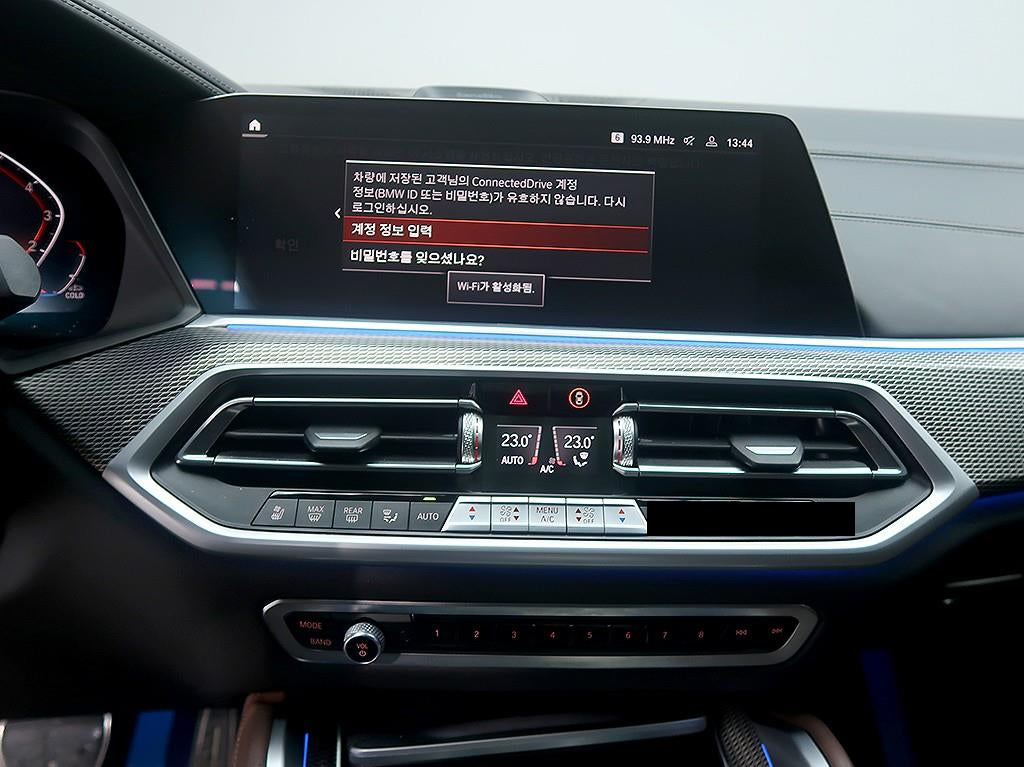 BMW X6 — photo 09