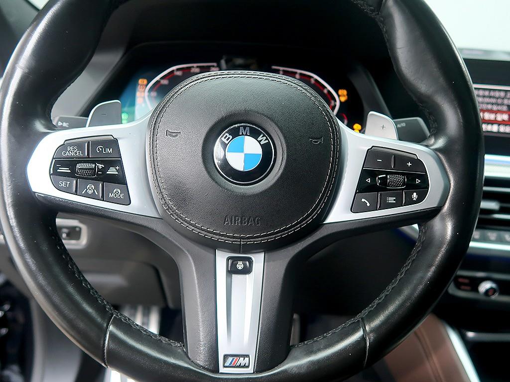BMW X6 — photo 14
