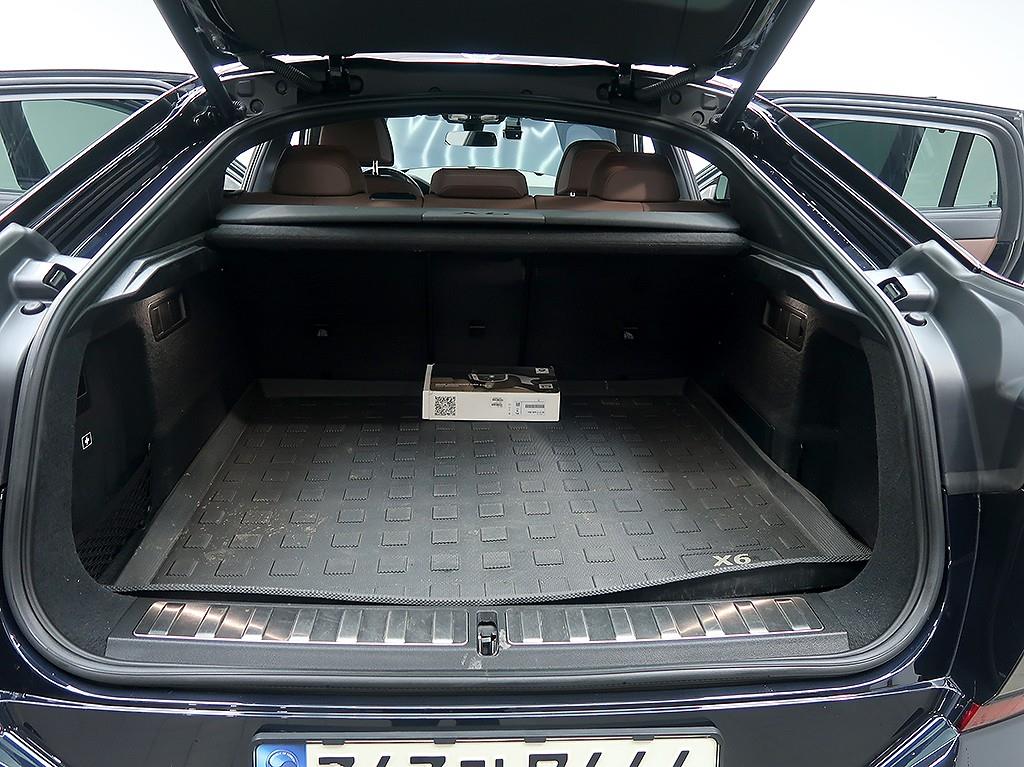 BMW X6 — photo 16