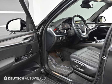 BMW X5 — photo 13