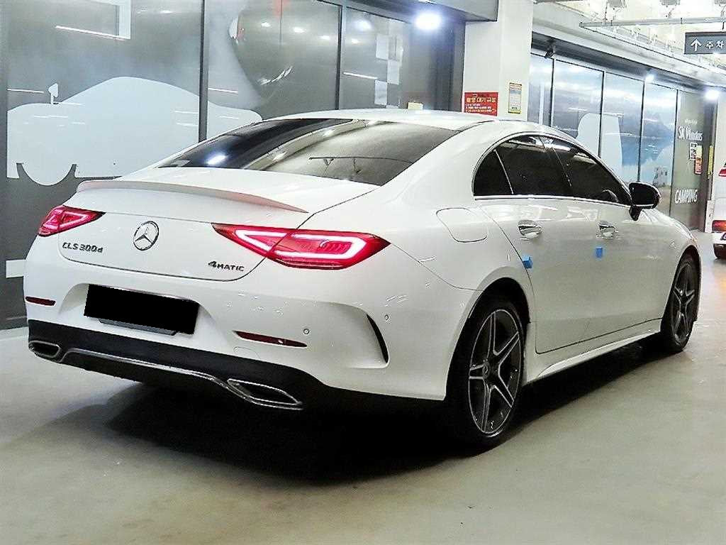 Mercedes-Benz CLS-Class — photo 04