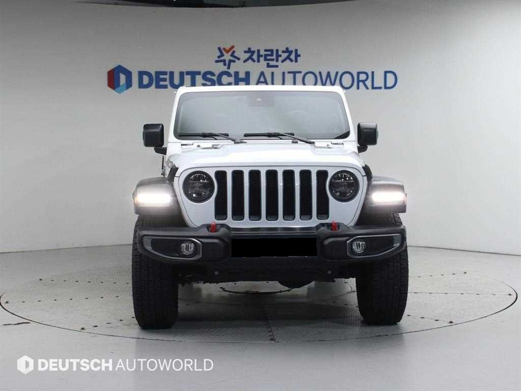 Jeep Wrangler — photo 03