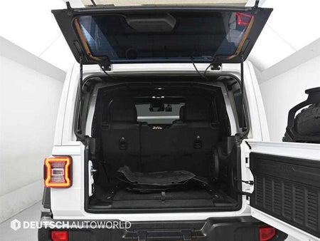 Jeep Wrangler — photo 20