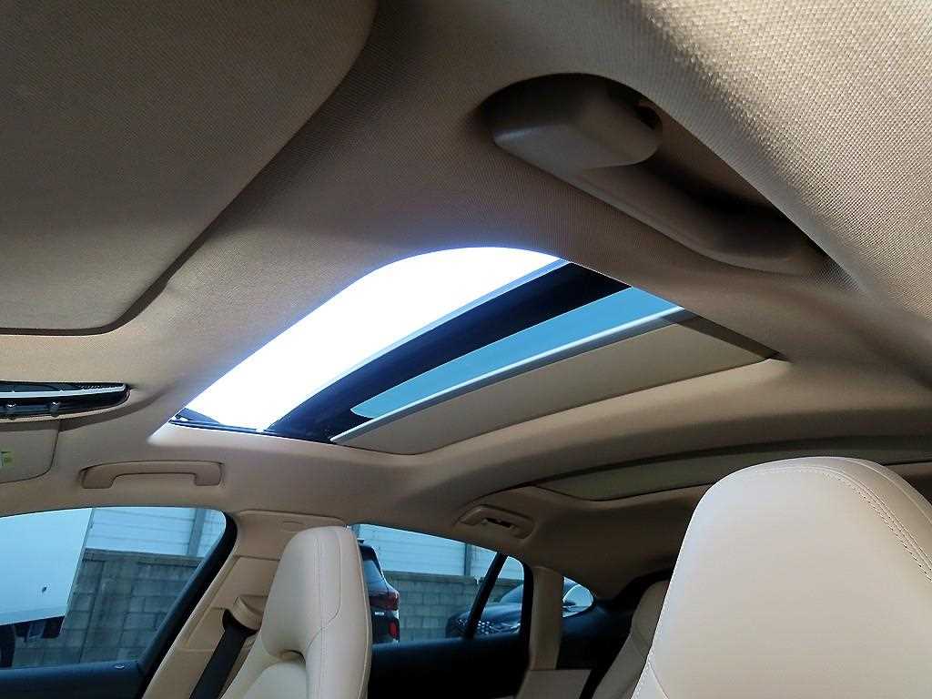 Porsche Panamera — photo 18