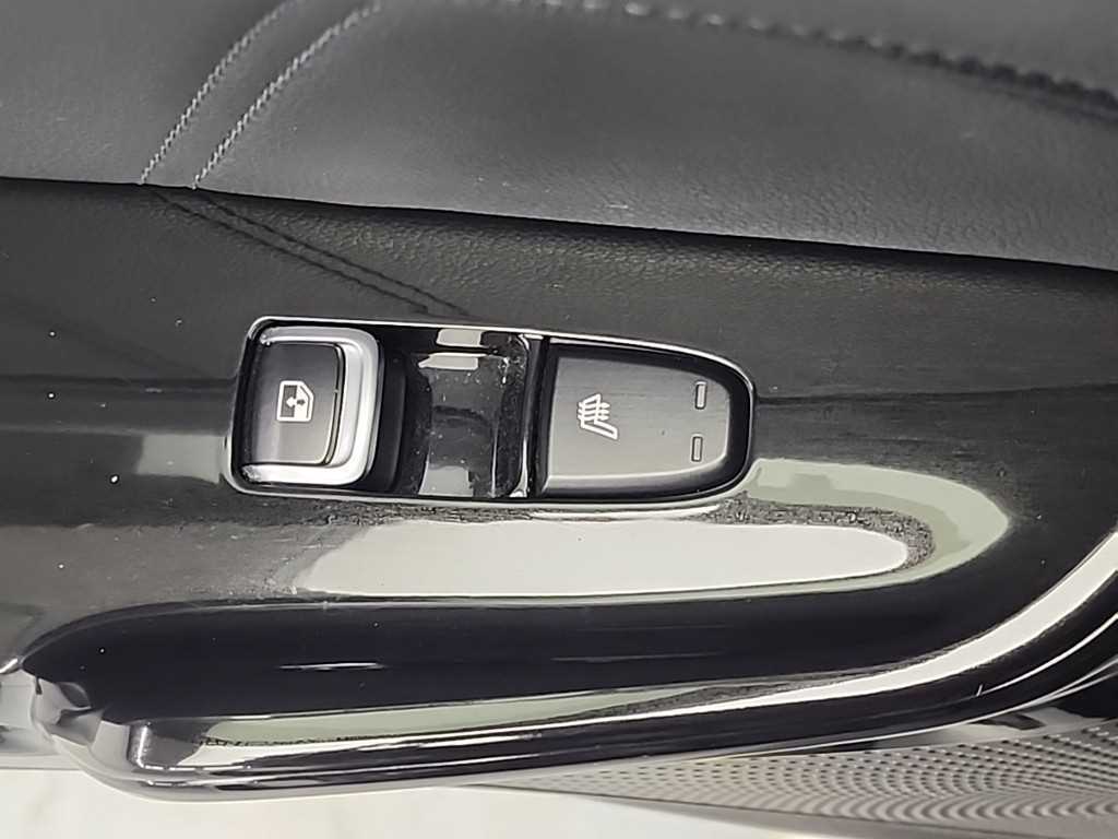 Kia K5 — photo 15