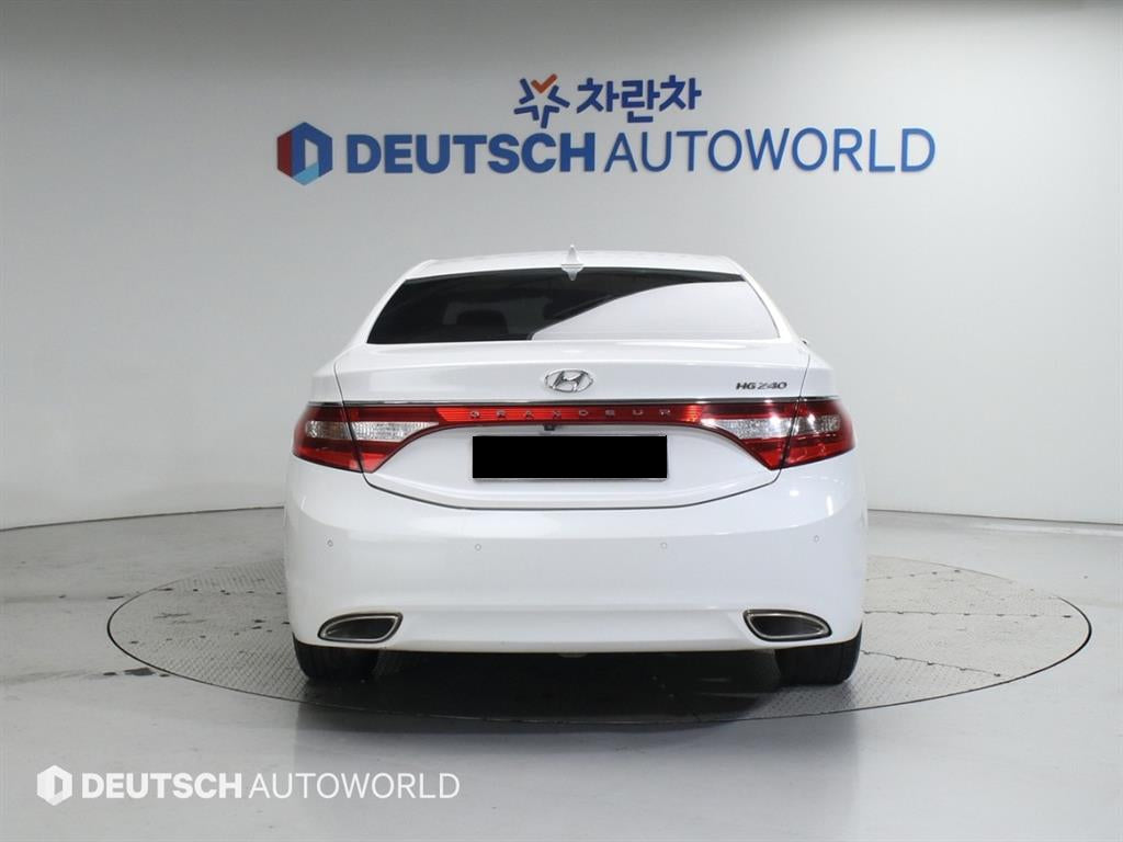Hyundai Grandeur — photo 04