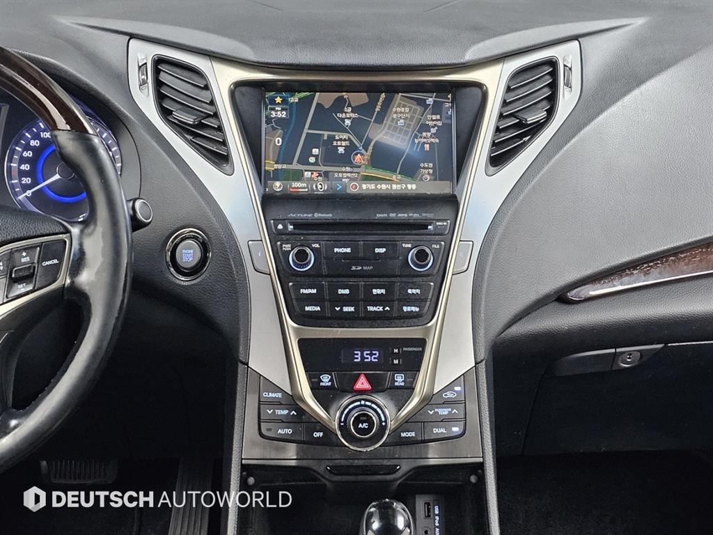 Hyundai Grandeur — photo 12