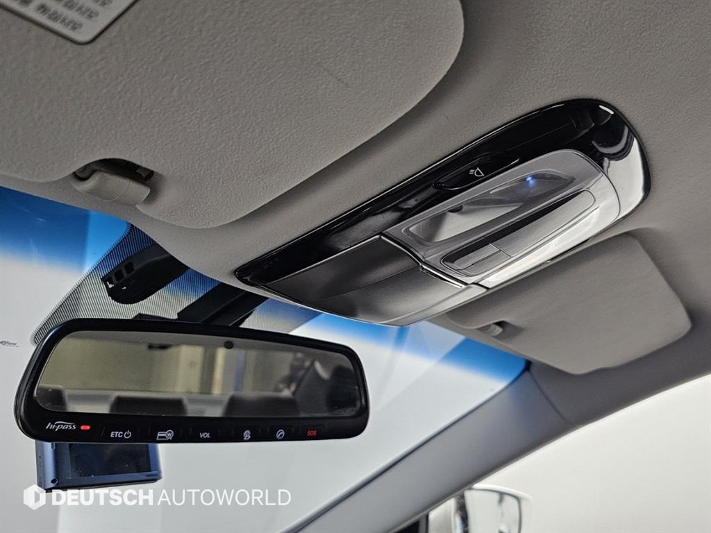 Hyundai Grandeur — photo 17