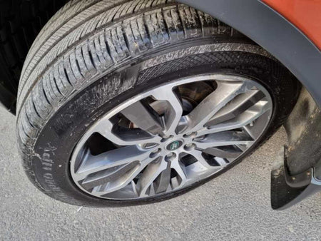 Land Rover Discovery — photo 05