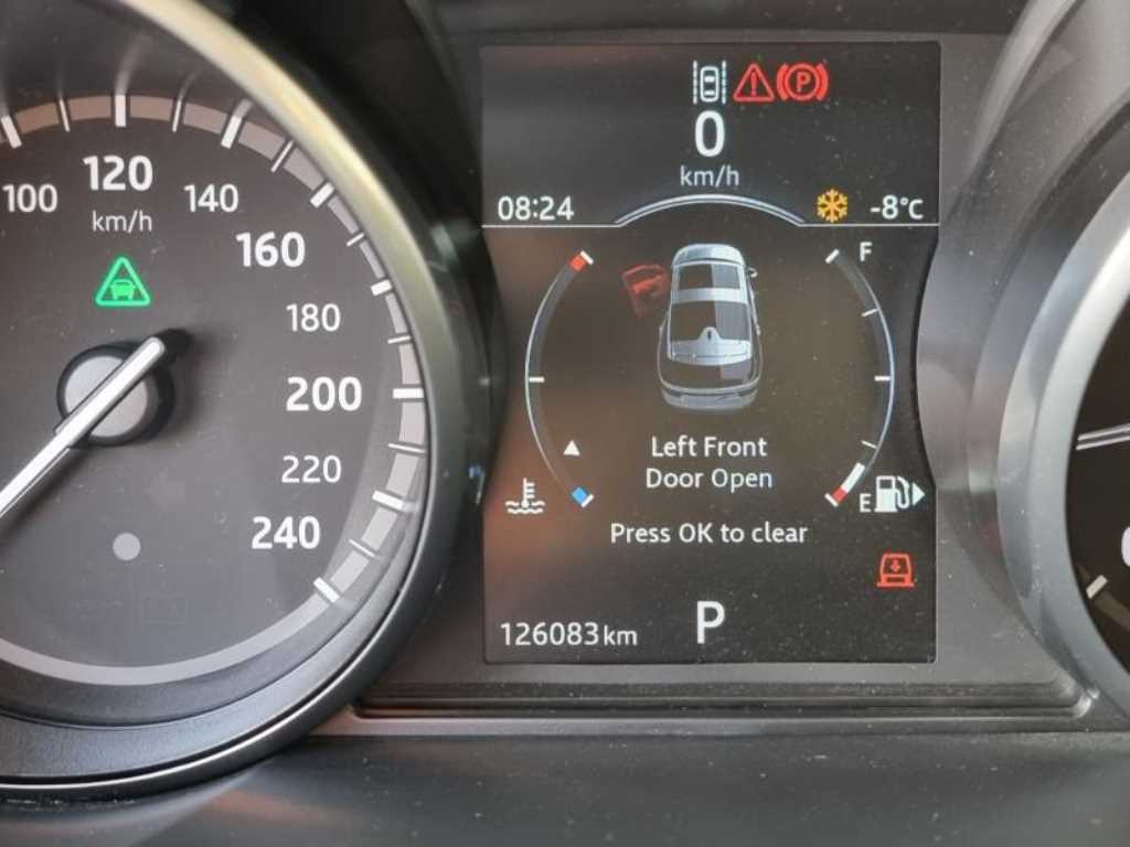 Land Rover Discovery — photo 08
