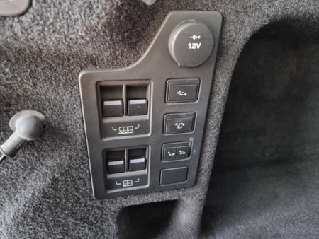 Land Rover Discovery — photo 17
