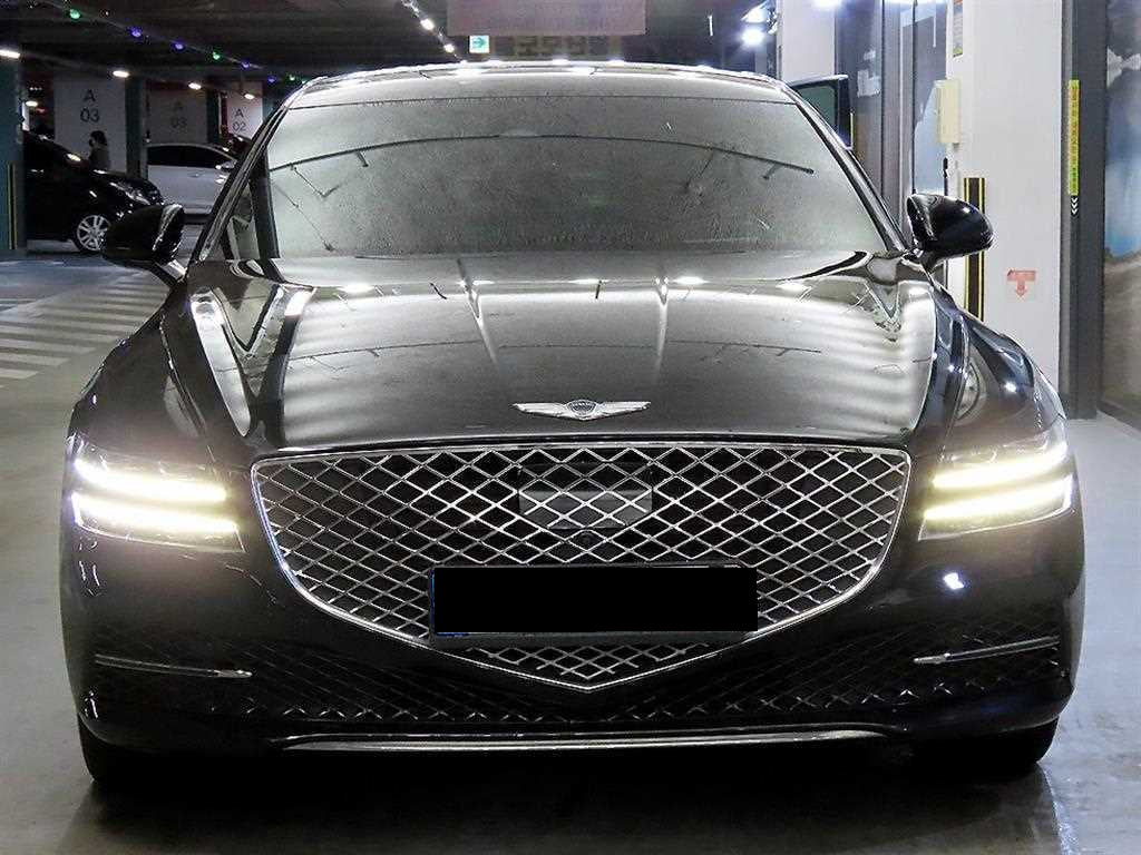 Genesis G80 — photo 02