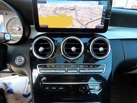 Mercedes-Benz C-Class — photo 13