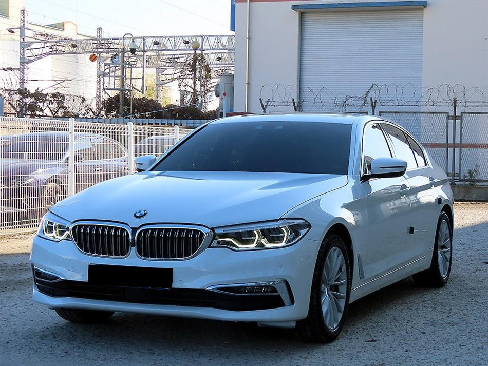 BMW 5-Series — photo 02