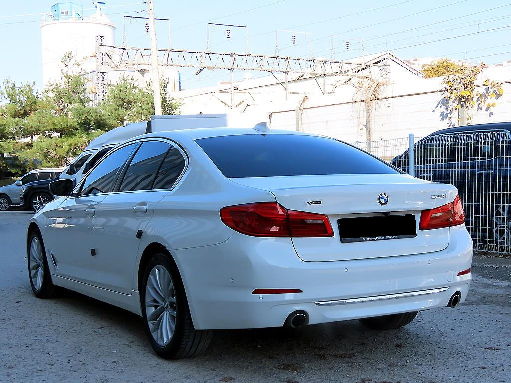 BMW 5-Series — photo 03