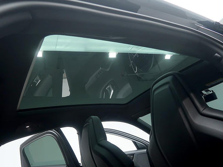 Porsche Cayenne — photo 13