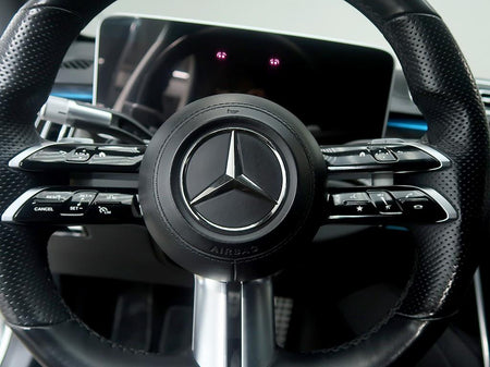Mercedes-Benz S-Class — photo 16