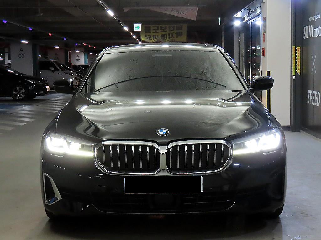 BMW 5-Series — photo 02