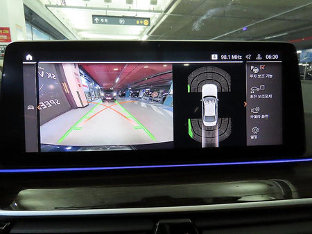 BMW 5-Series — photo 13