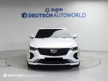 Cadillac CT4 — photo 03